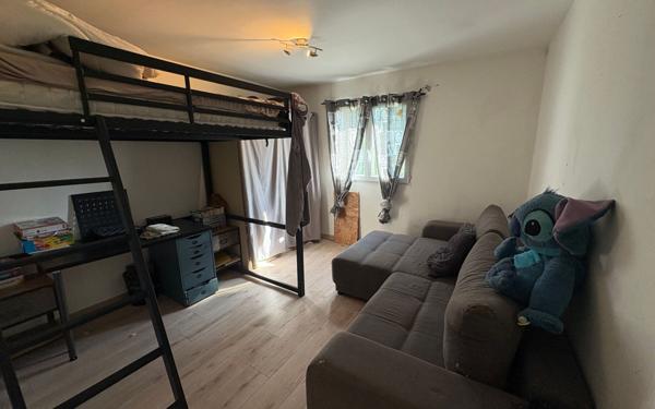 Maison à vendre    5 pièces •  Bendejun