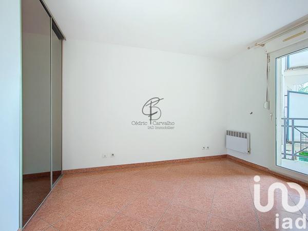 Appartement 2 pièces de 42 m² à Pontault-Combault (77340)