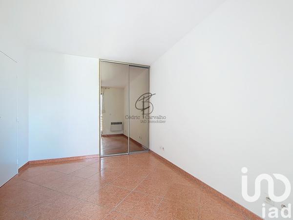 Appartement 2 pièces de 42 m² à Pontault-Combault (77340)