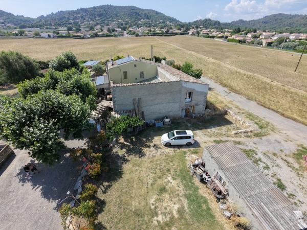 proche MANOSQUE(04)grand MAS NAPOLEONIEN au calme à aménager de 395m2 avec T2 terrain 3998 m 2