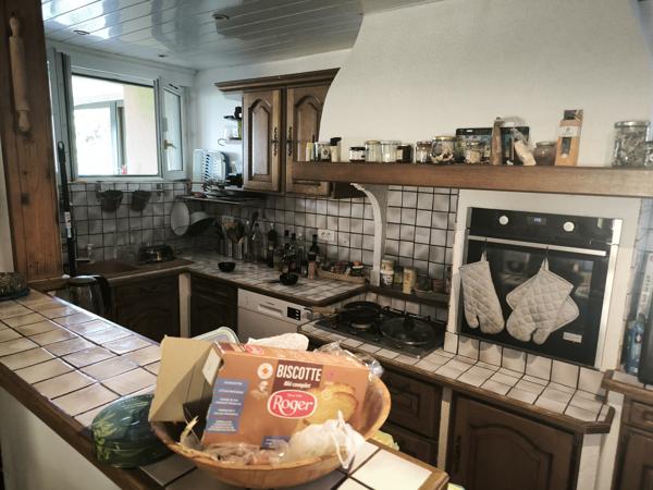 proche MANOSQUE(04)grand MAS NAPOLEONIEN au calme à aménager de 395m2 avec T2 terrain 3998 m 2