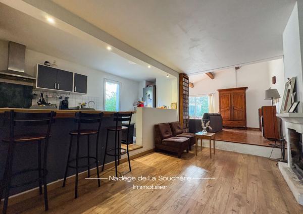 Fuveau, villa 136 m² au cœur de la forêt avec piscine et dépendance.