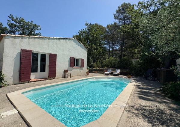 Fuveau, villa 136 m² au cœur de la forêt avec piscine et dépendance.