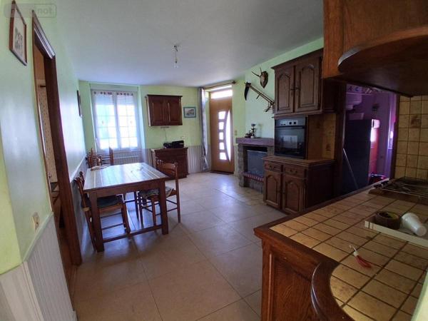 Maison à vendre à Juvigny-Val-d'Andaine dans l'Orne (61140), ref : 61049-1060