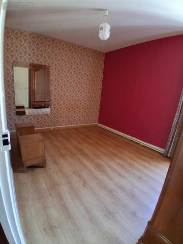 Maison à vendre à Juvigny-Val-d'Andaine dans l'Orne (61140), ref : 61049-1060