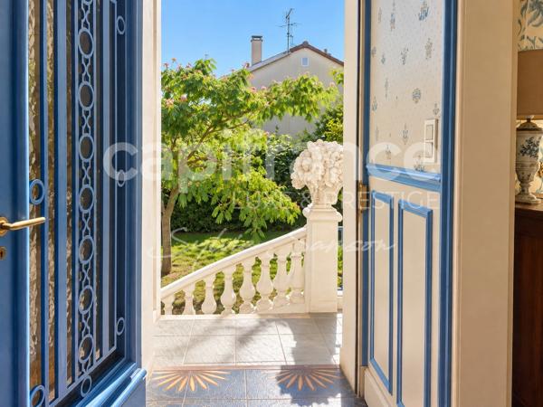 Mantes-la-Jolie – Demeure de caractère de 380 m², 14 pièces, jardin et garage