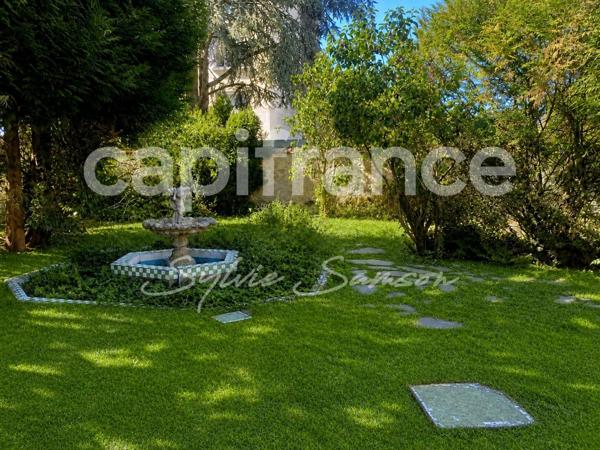 Mantes-la-Jolie – Demeure de caractère de 380 m², 14 pièces, jardin et garage
