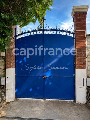 Mantes-la-Jolie – Demeure de caractère de 380 m², 14 pièces, jardin et garage