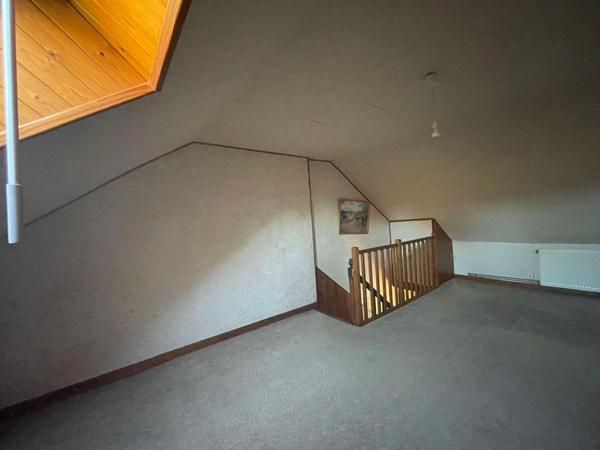 Maison ancienne avec grange attenante