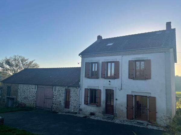 Maison ancienne avec grange attenante