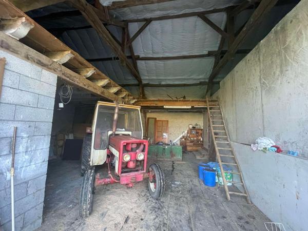 Maison ancienne avec grange attenante