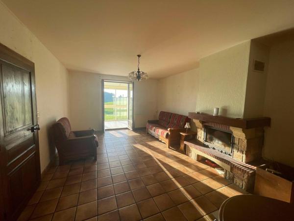 Maison ancienne avec grange attenante