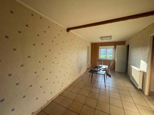 Maison ancienne avec grange attenante