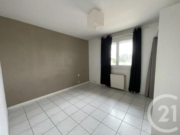 Appartement F4 à vendre  3 pièces - 82,50 m 2   BRIVE LA GAILLARDE  - 19