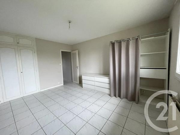 Appartement F4 à vendre  3 pièces - 82,50 m 2   BRIVE LA GAILLARDE  - 19