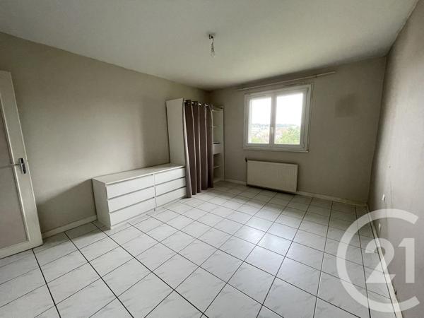 Appartement F4 à vendre  3 pièces - 82,50 m 2   BRIVE LA GAILLARDE  - 19