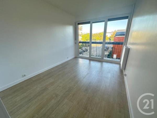 Appartement F3 à vendre  3 pièces - 75,50 m2 JOUE LES TOURS - 37