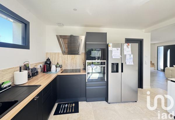 Maison à vendre 7 pièces 215 m² Houdan