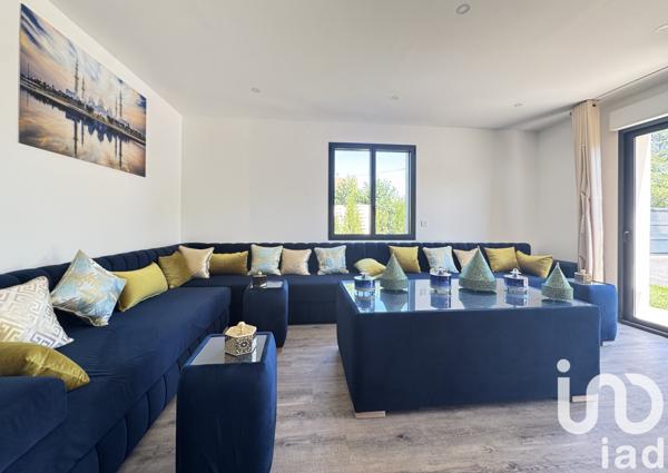 Maison à vendre 7 pièces 215 m² Houdan