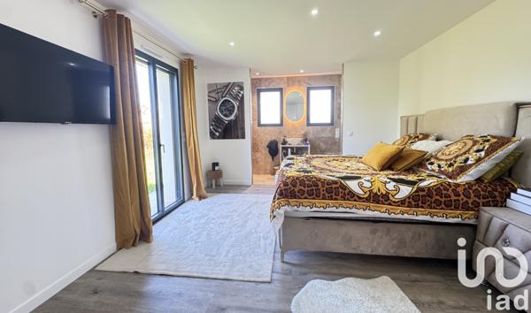 Maison à vendre 7 pièces 215 m² Houdan