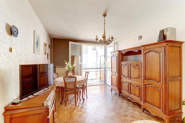 Appartement t2 + balcons + garage et parking