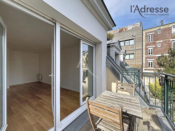 Suresnes Gambetta - Appartement Suresnes 2 pièces 46m² avec terrasse - Parking et Cave