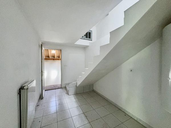 Maison Roquemaure 4 pièce(s) 130 m2