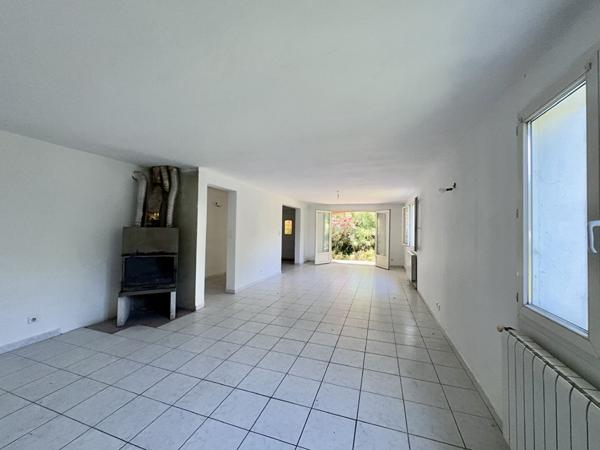 Maison Roquemaure 4 pièce(s) 130 m2