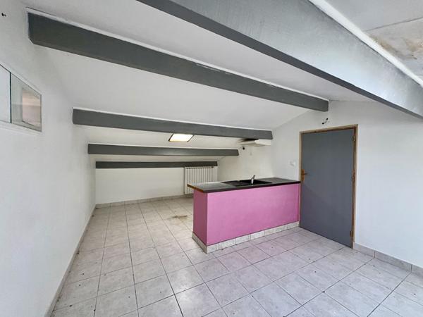Maison Roquemaure 4 pièce(s) 130 m2