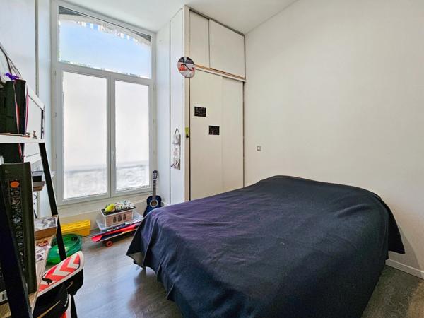 Dpt Hautes Pyrénées (65), à vendre TARBES appartement bourgeois en hyper centre avec terrasse