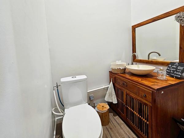 Dpt Hautes Pyrénées (65), à vendre TARBES appartement bourgeois en hyper centre avec terrasse