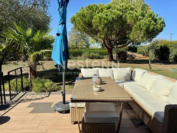 A vendre - Maison 120 m² - 3 chambres - Pièce de vie 64 m² - Jardin et double garage - Lys-Haut-Layon - D6128