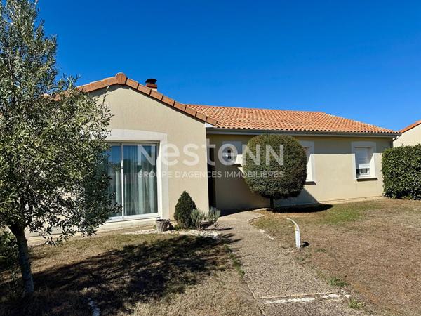 A vendre - Maison 120 m² - 3 chambres - Pièce de vie 64 m² - Jardin et double garage - Lys-Haut-Layon - D6128