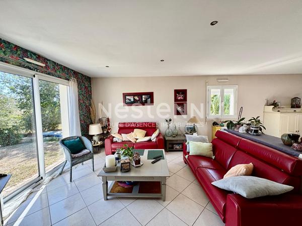 A vendre - Maison 120 m² - 3 chambres - Pièce de vie 64 m² - Jardin et double garage - Lys-Haut-Layon - D6128
