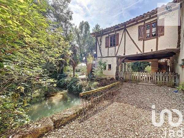 Maison à vendre 10 pièces 220 m² Caussade