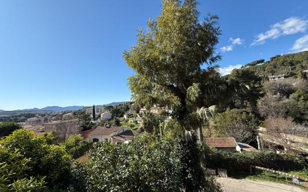 Maison à vendre    5 pièces •  Le Cannet