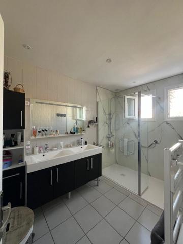 Maison Longeville sur mer 5 pièce(s) 117 m2