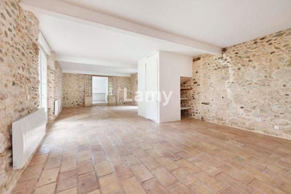 Ensemble immobilier 350m²