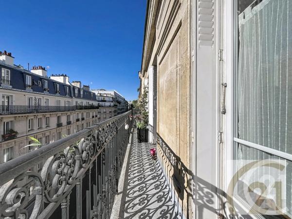Appartement F2 à vendre  2 pièces - 38,59 m 2   PARIS  - 75018