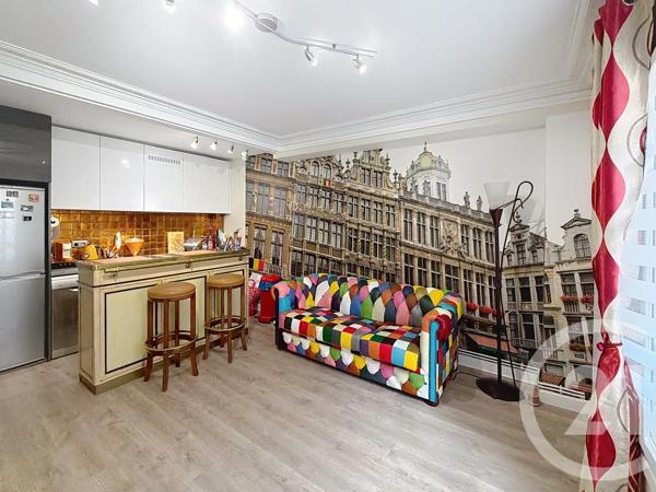 Appartement F2 à vendre  2 pièces - 38,59 m 2   PARIS  - 75018