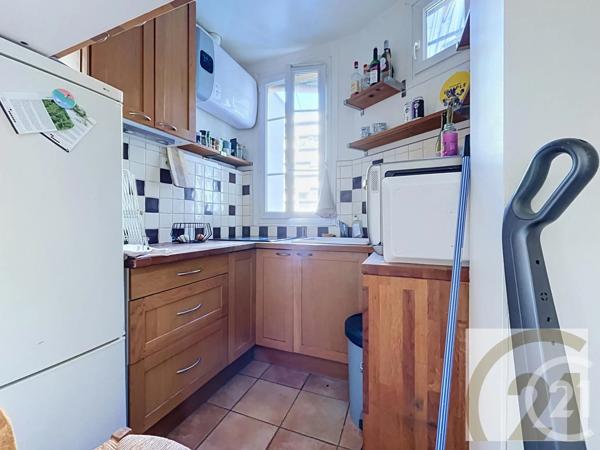 Appartement F2 à vendre  2 pièces - 38,59 m 2   PARIS  - 75018