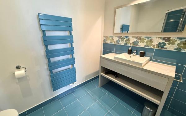 Maison à vendre    7 pièces •  Sainte-Croix-du-Mont