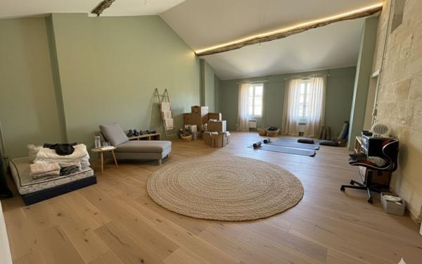 Maison à vendre    7 pièces •  Sainte-Croix-du-Mont