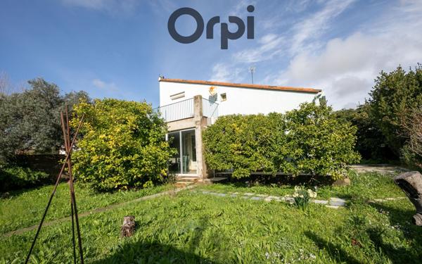 Maison à vendre    6 pièces • 202 m2 Baho