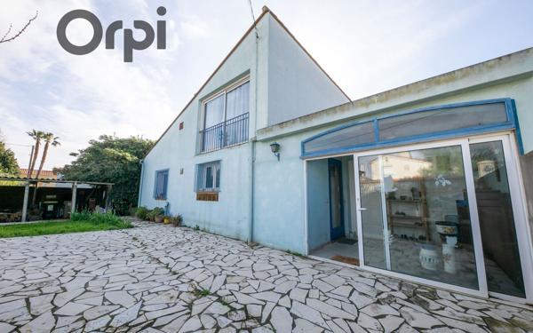 Maison à vendre    6 pièces • 202 m2 Baho