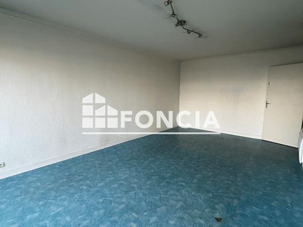 Location Studio 37.7 m² - 83 BOULEVARD ALBERT CAMUS Angers 49100