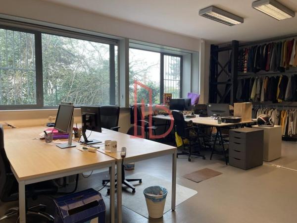 Bureau de 180 m² à louer à Bordeaux Sud-Ouest
