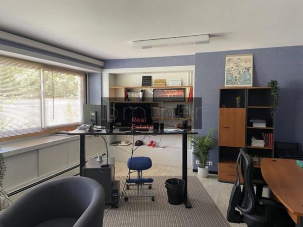 Bureau de 125 m² à louer à Bordeaux Cauderan