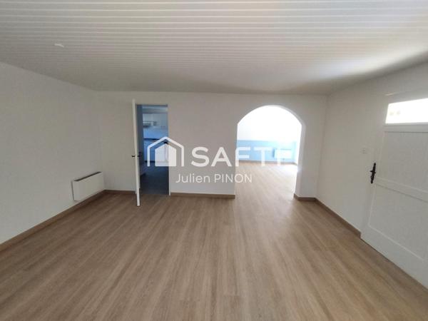 Magnifique Propriété avec Vue Panoramique et Piscine - Apt