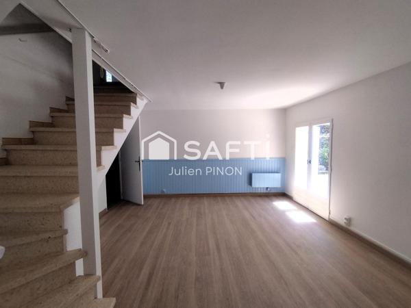 Magnifique Propriété avec Vue Panoramique et Piscine - Apt